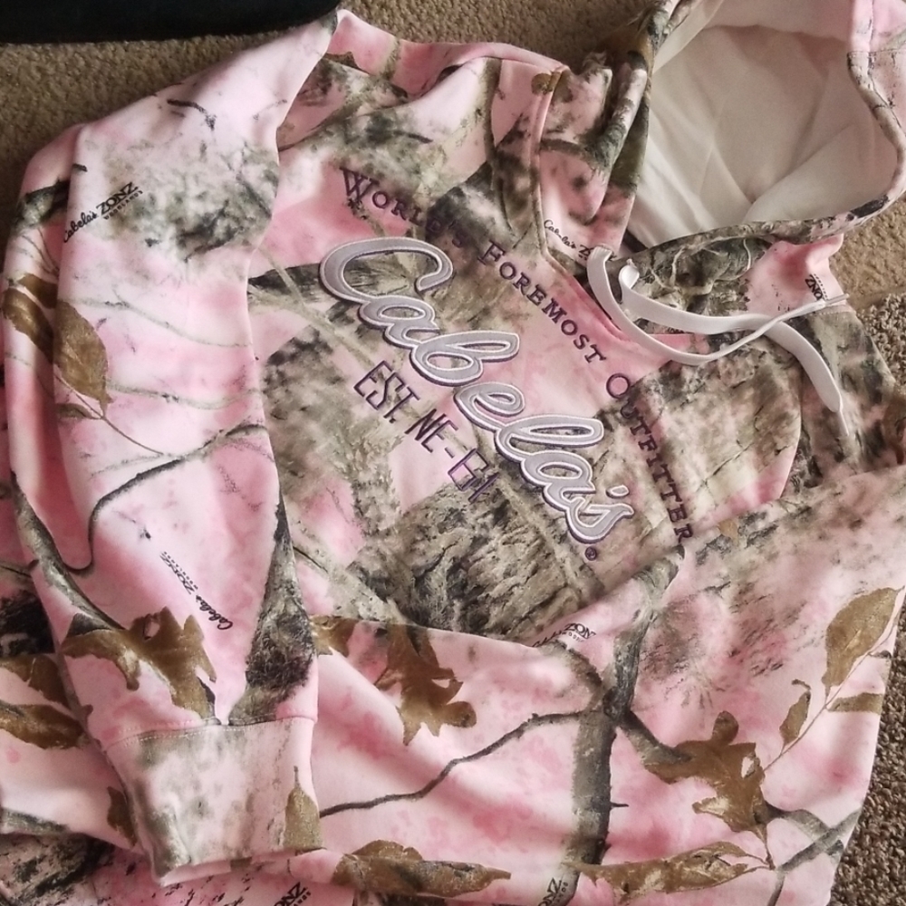 Cabelas hoodie sweatshirt
